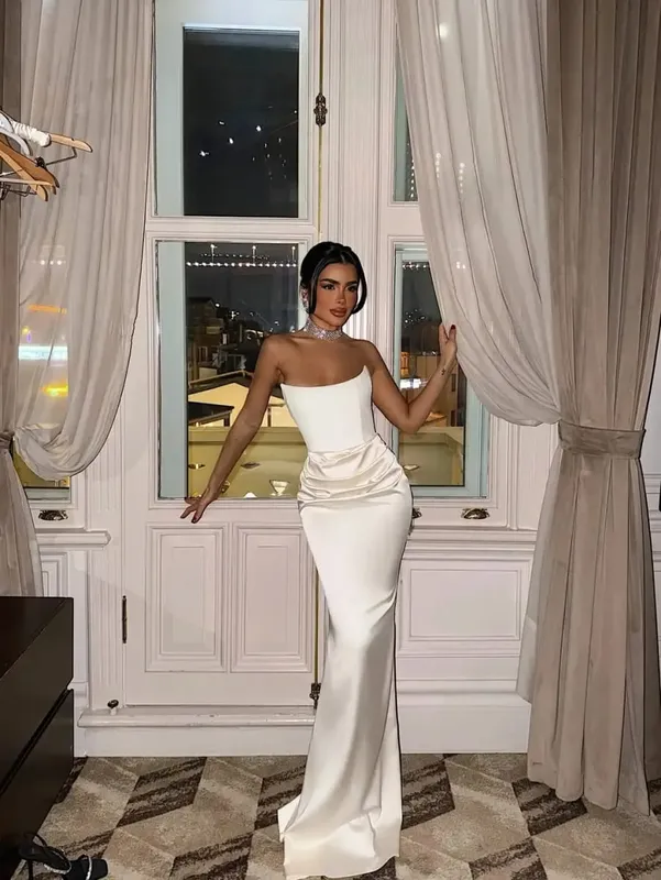 Sexy High Waist Strapless Maxi Dress Women Fashion Backless Sleeveless Pleated Satin Slim Robes Elegant Lady Party Evening Gowns