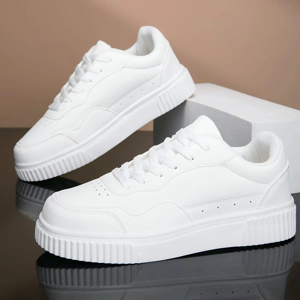 Unisex Sneakers Casual Board Shoes Men Chunky Platform Footwear Women Classic Lace Up Skate Shoes Lightweight Trendy Sneakers — image 9
