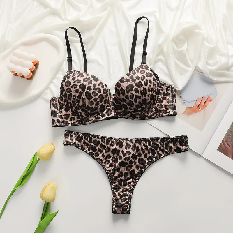 New leopard print European and American 3/4 cup lingerie paired with thong sexy women's underwear set push up bra B2087 — image 1