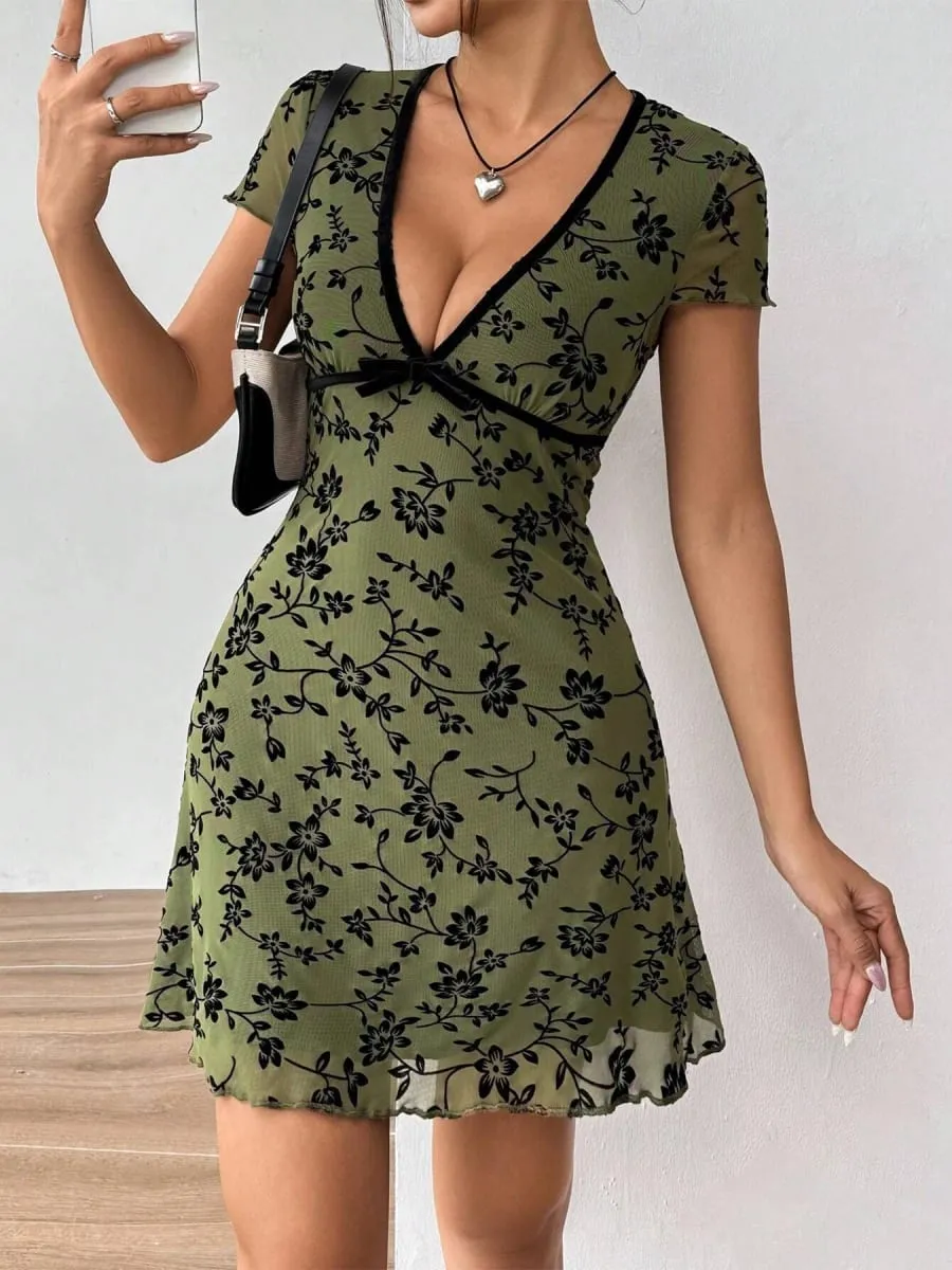Summer 2026 Green Ditsy Flowers Dress Women Floral V-Neck Slim Waist A-line Mini Dress Sexy Dresses Short Sleeve Casual 64051 — image 1
