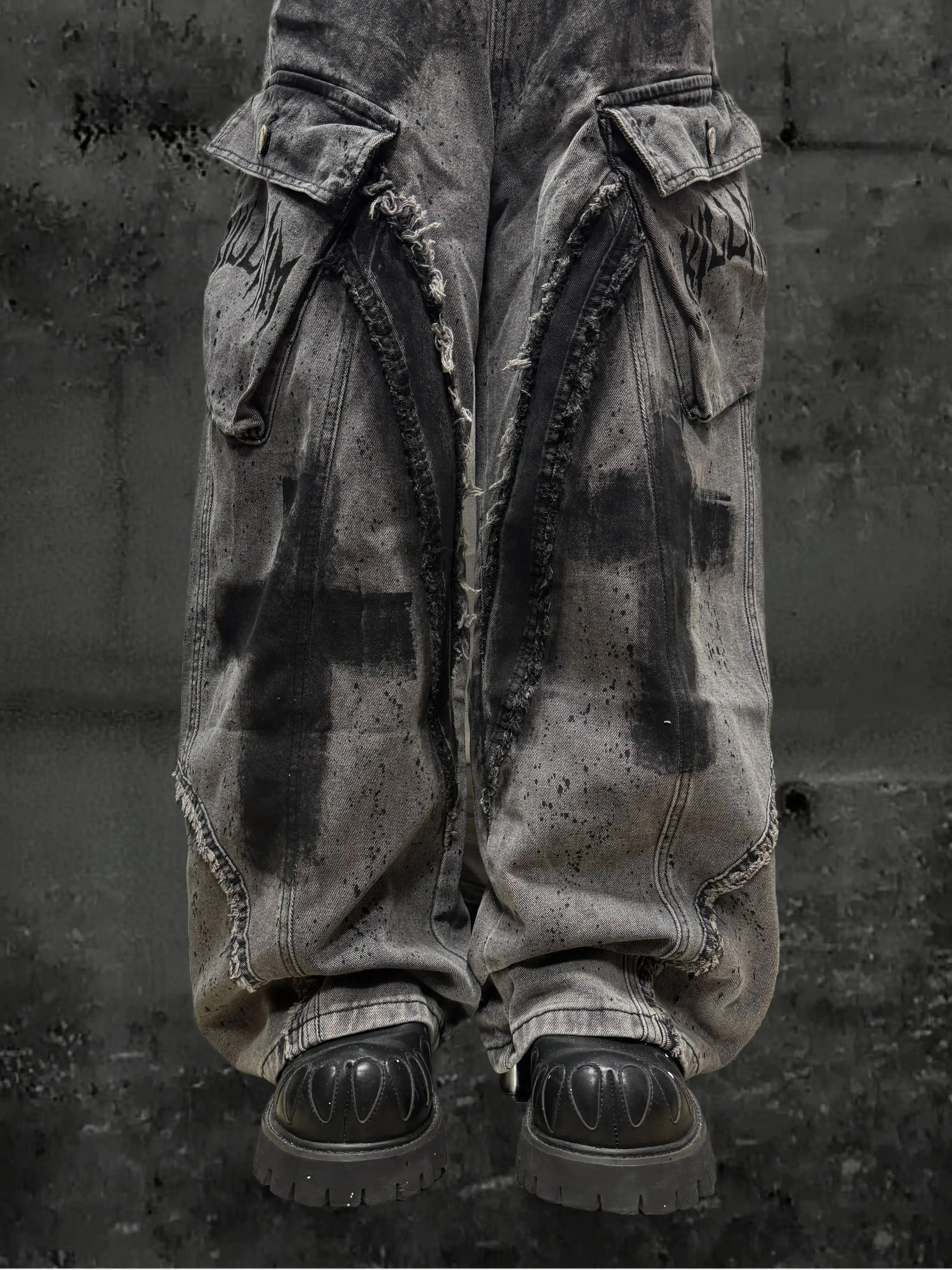 Unsiex Gothic Punk Jeans 2026 Distressed Splash Ink Jeans For Women Men Y2K Graffiti Wide Leg Pants Loose Fit Washed Denim — image 4