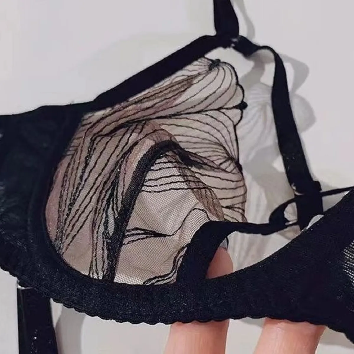 여성 란제리 세트 블랙 메쉬 속눈썹 로맨틱 스틸 반지 속옷을 밀어 섹시한 레이스 투명 삼각형 컵 브래지어와 팬티 세트