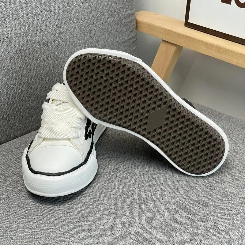 2026 New Black Chunky Tire Sneakers Unisex Retro Mesh Breathable Dad Shoes Height Increasing Wear-resistant