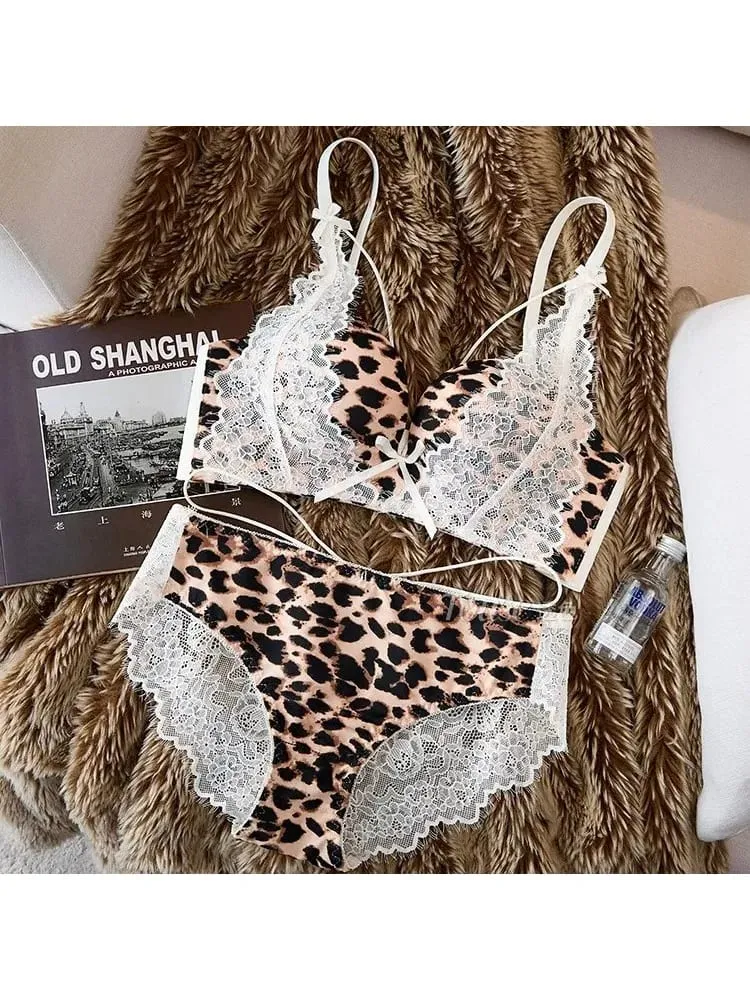 Dam sexigt leopardtryck spetsunderkläderset 32‑38AB trådlöst push-up sidostöd Anti-Sag Pure Desire Underkläder HOT