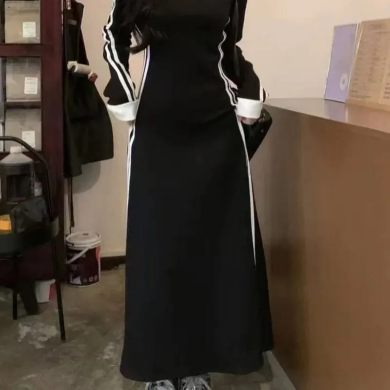 Women Autumn Midi Dresses V-neck Preppy Style Elastic Long Sleeved Korean A-Line Sports Dress Black Vintage Ins Simple Y2K New — image 5