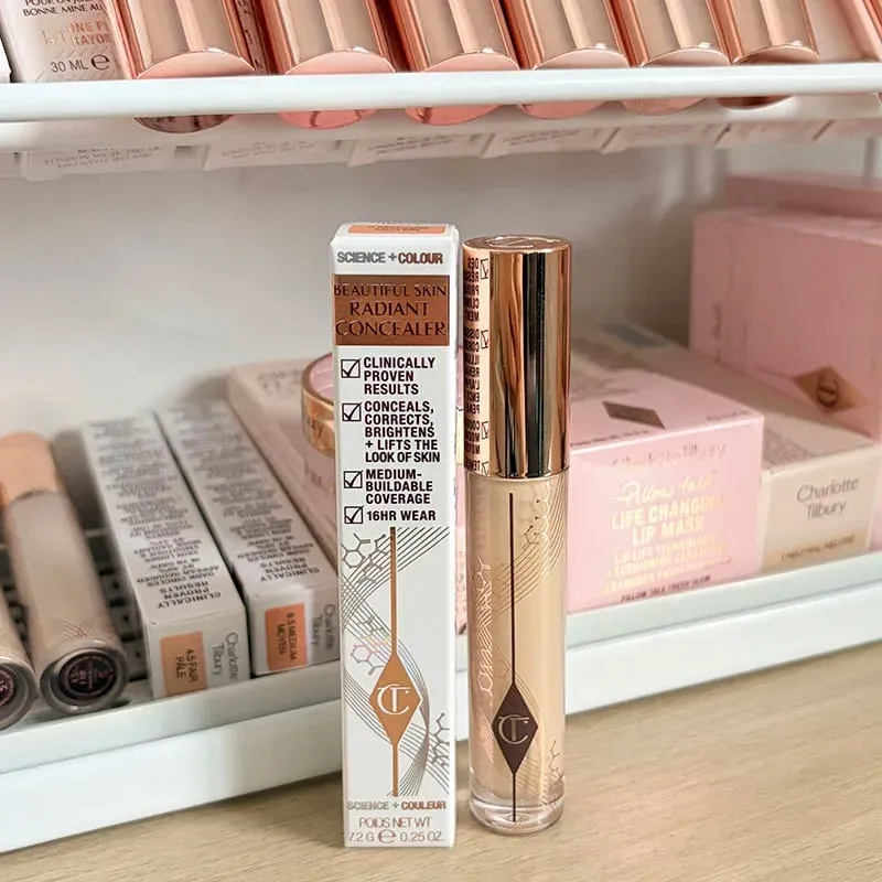 Charlotte Highlighter Foundation Texture continua del trucco Correttore idratante Fissante Spray Essenza Tilbury Cosmetic
