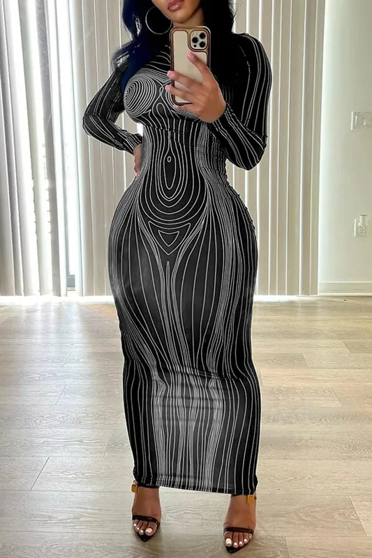 Women's long-sleeved round neck fashionable printed slim fit hip-hugging bottoming dress — image 7