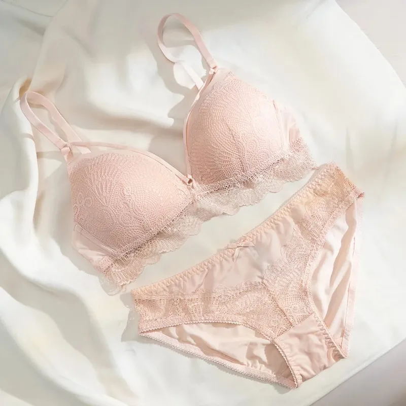 Women Wireless Lace Bra Briefs Set Adjustable Thin Straps Soft Breathable Daily Lingerie Suit 3 Colors Available