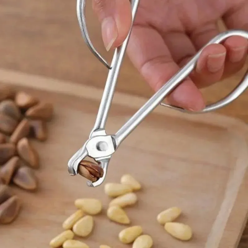 Abrazadera de tuerca de pino práctica con alicates para nueces, abridor de tuercas de pino duradero que ahorra trabajo, utensilios y accesorios de cocina, 1 ud.