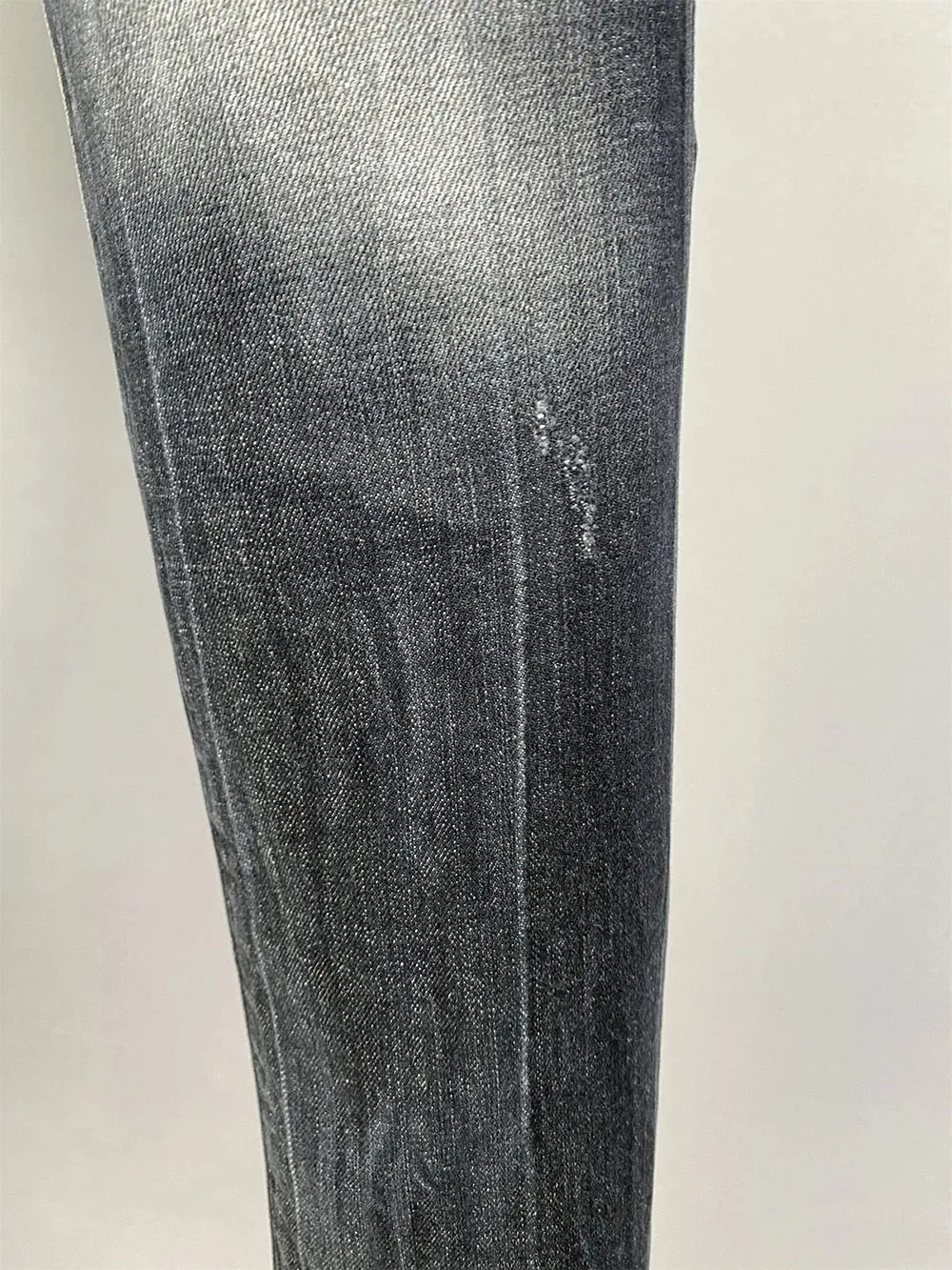 Jeans Pria Gaya Desain Eropa Baru Celana Panjang Keren Kancing Ramping Lubang Saku Lurus Celana Jeans D2 Kualitas Terbaik Hitam 981 — image 6