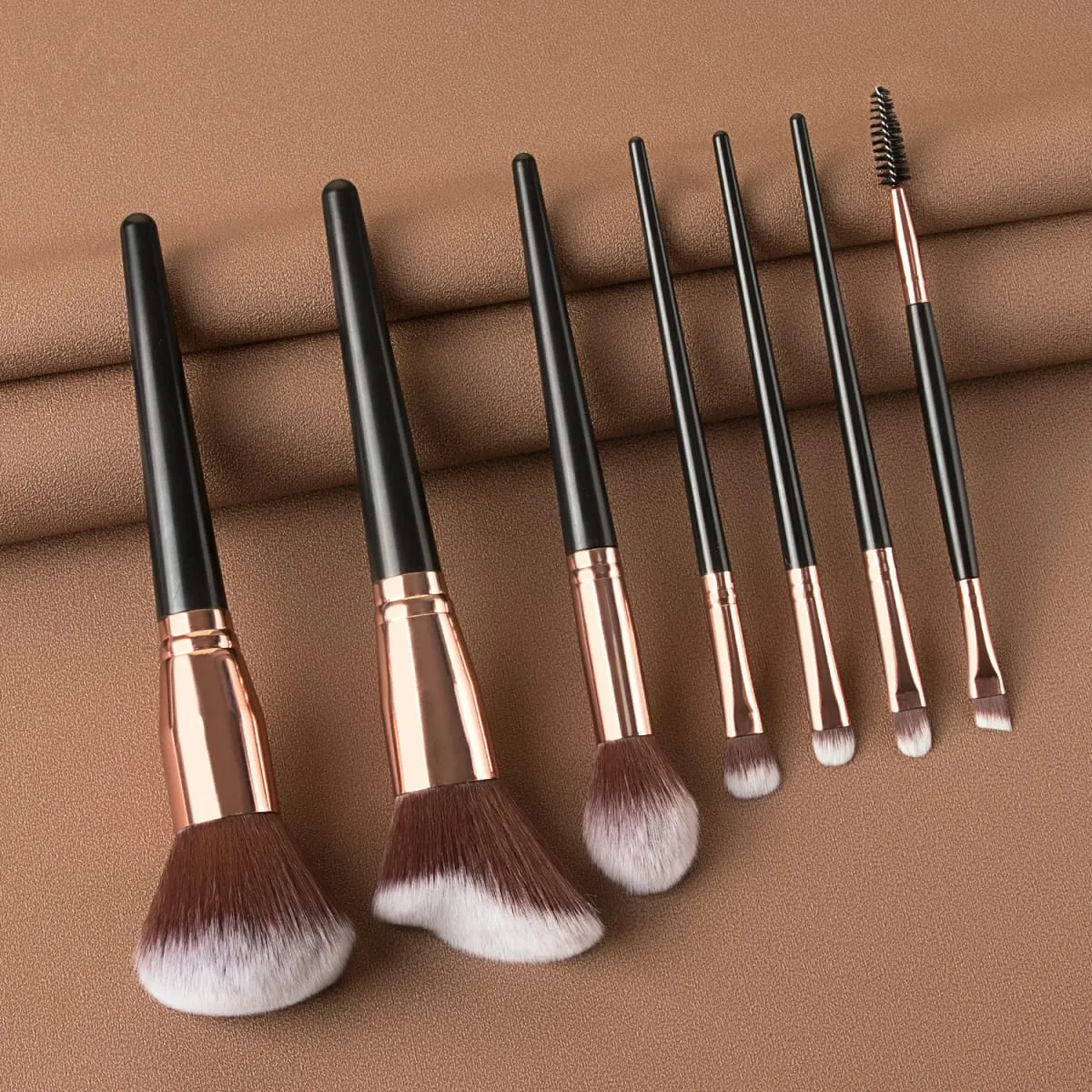 15Pcs Makeup Brushes Set With Bag Eye Shadow Powder Foundation Lip Professional Beauty Tool Make Up Brush