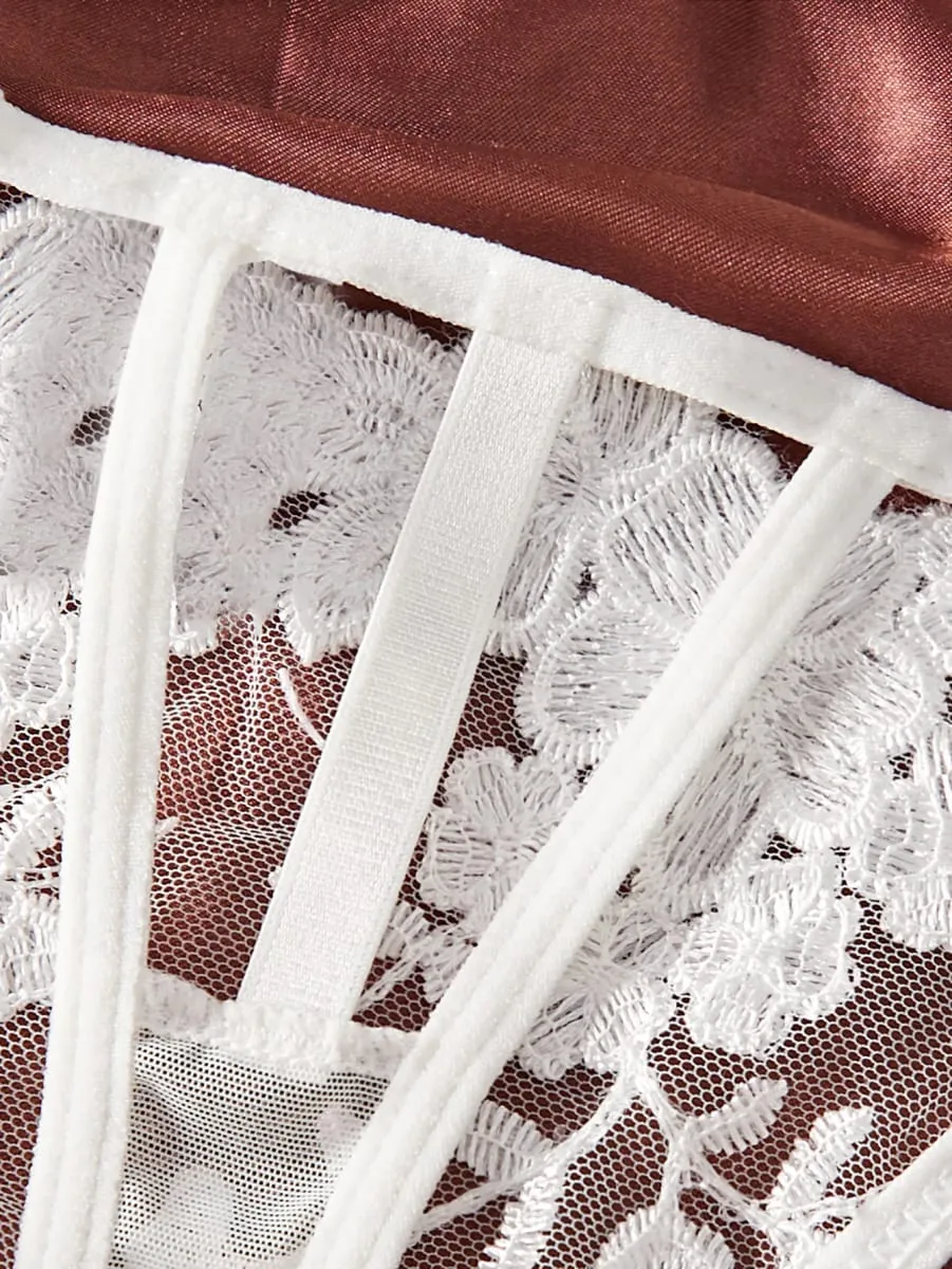 French White Embroidered Lace Underwear Set Elegant Feminine Design Bra And Panties Combo for Women — image 5