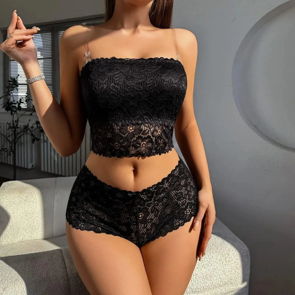 Women Wireless Hollow Out Backless Lace Bra Set Spaghetti Strap Elegant Lace Panties Soft Underwear Women Lingerie Set
