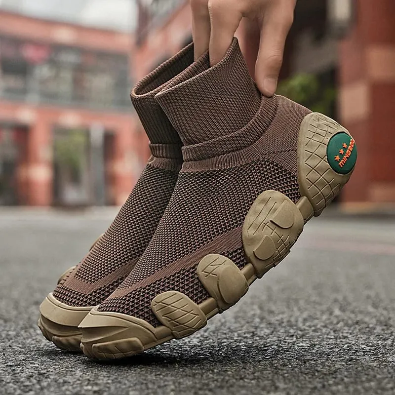 2026 New Summer Breathable Hollow Mesh Shoes Outdoor Casual Sports Shoes Fashion and Versatile Men's Shoes Knit Running Sneakers — image 6