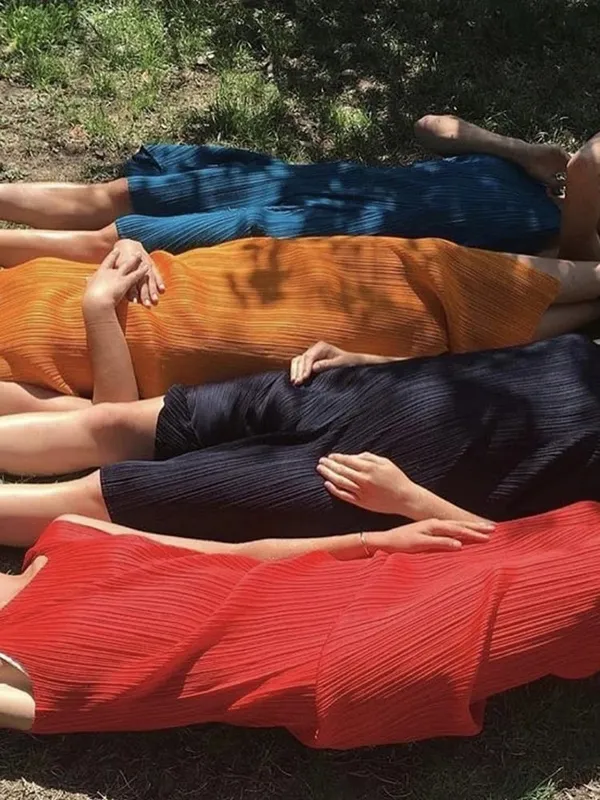 Miyake Pleated 여성 드레스 여름 민소매 긴 클래식 한국 패션 캐주얼 우아한 여성 Lce 워터 블루 비치 드레스 TP5045
