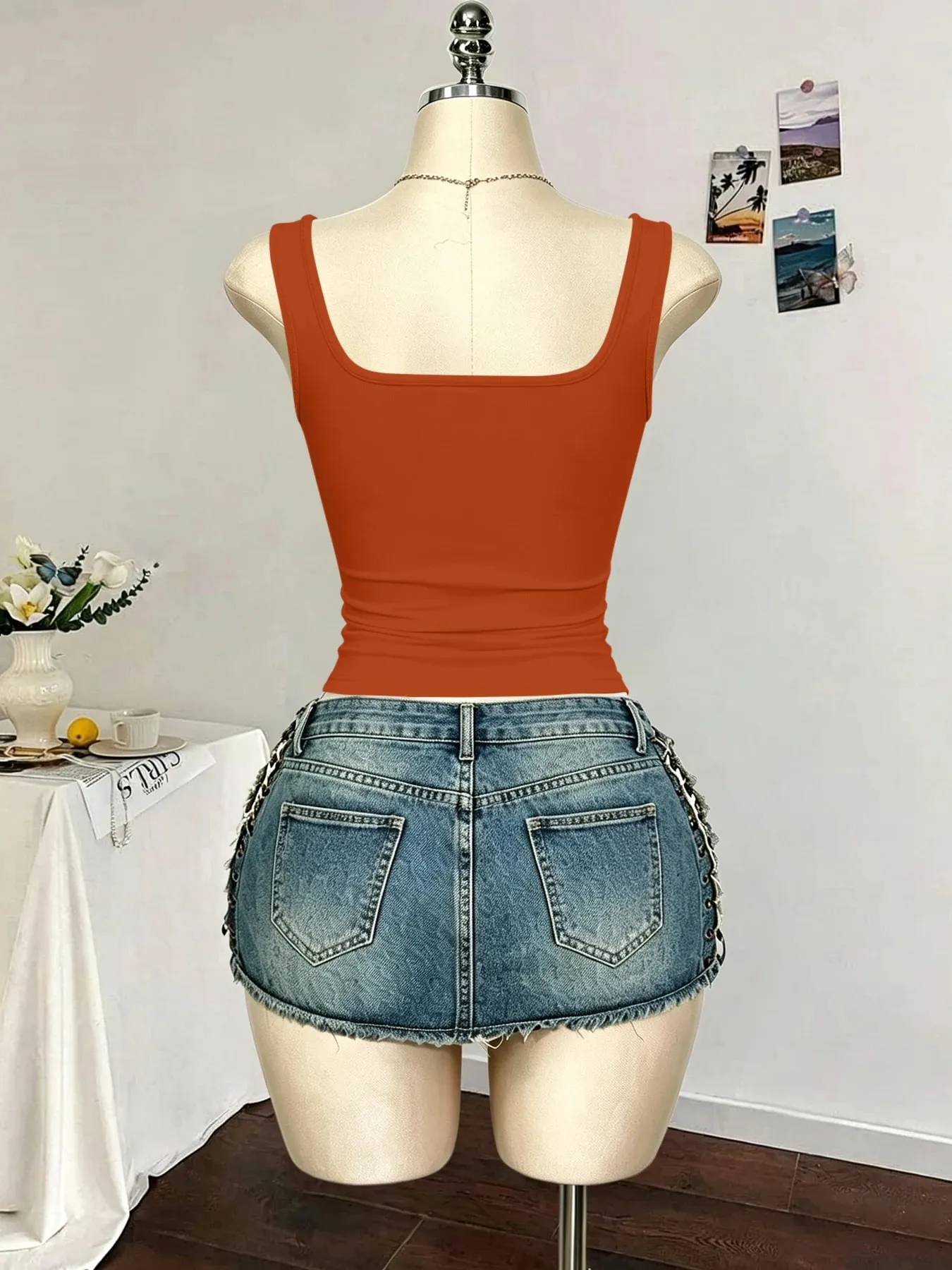 Women Square Neck Wide Strap Ribbed Tank Top Sleeveless Fitted Slim Casual Cami Top