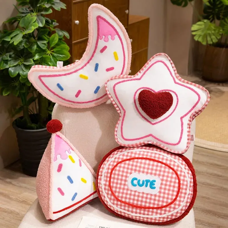 Red Grid Throw Pillow Star Moon Love Heart Triangular Ellipse Sofa Bed Lumbar Cushion For Home Decoration Ornaments — image 4