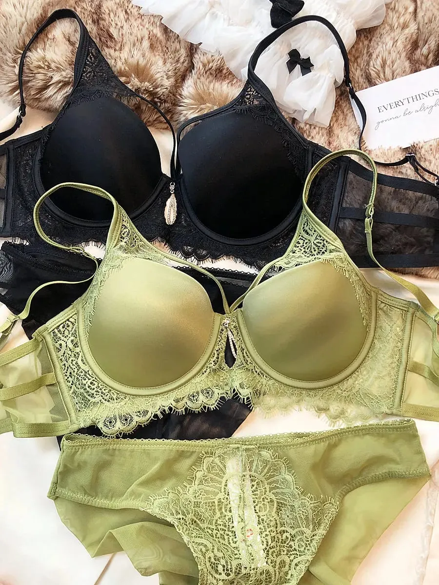 Sexy Hollow Push Up Bra Set Seamless Glossiness Comfort Women Underwear Classic Bandage Design Temptation Bras and Panties Sets — image 1