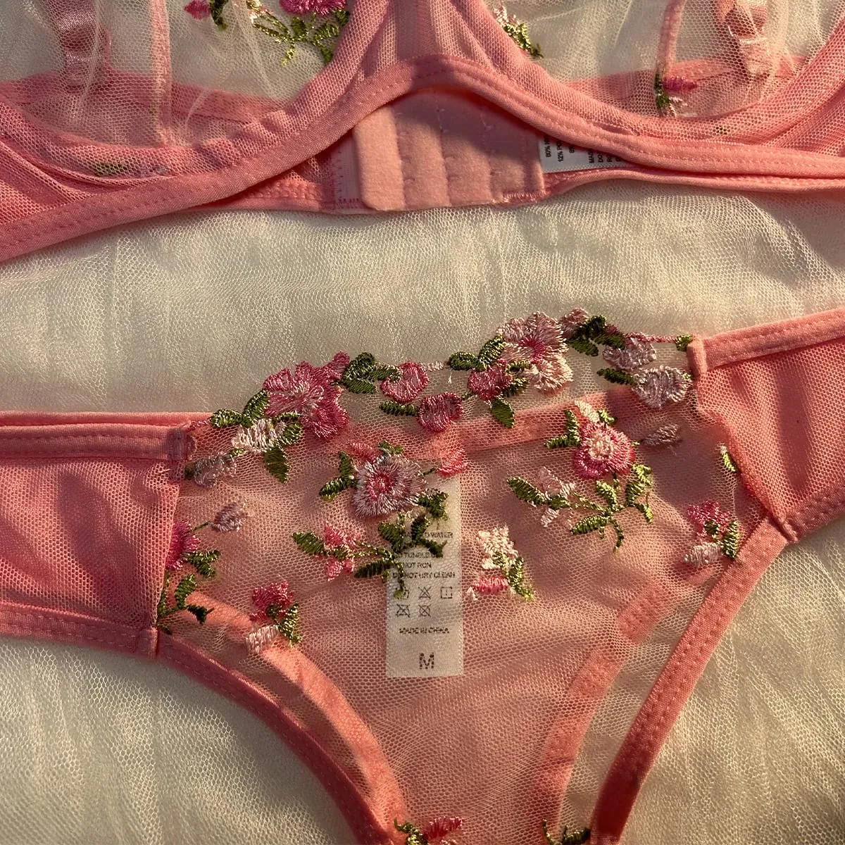 Pink Lingerie Woman Lace Underwear Fairy Embroidery Brief Sets Bra Panties Kits Breves Sets — image 3