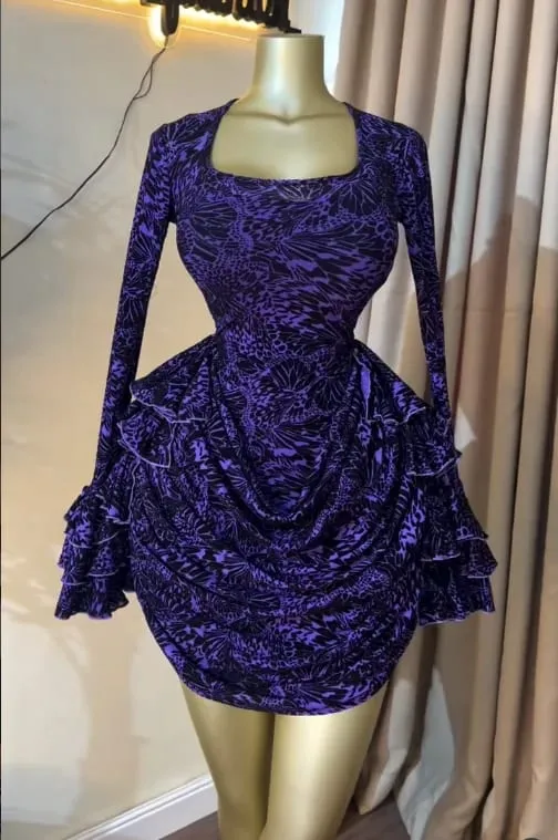 CM.YAYA Kobiety Tie Dye Print Kaskadowe falbany Bell Z długim rękawem Bodycon Ruched Drapowana sukienka z dekoltem w kształcie litery V Wakacje Plaża Sukienki wakacyjne