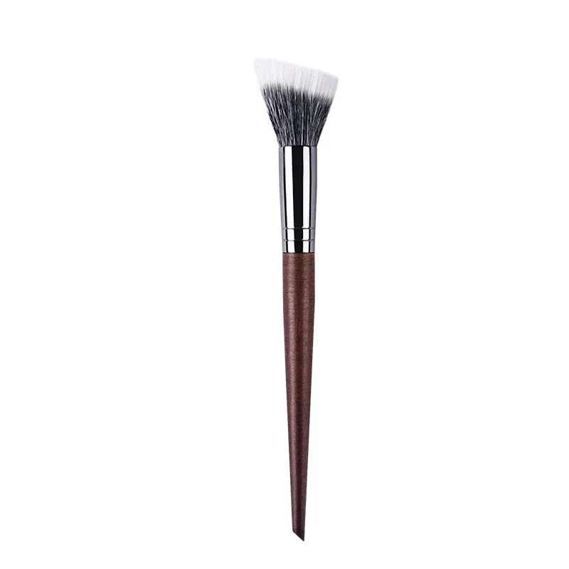 Pinceaux de maquillage professionnels réglage du contour de la poudre pinceau de maquillage multifonctionnel pointillé Blush doux poils de chèvre en bois naturel