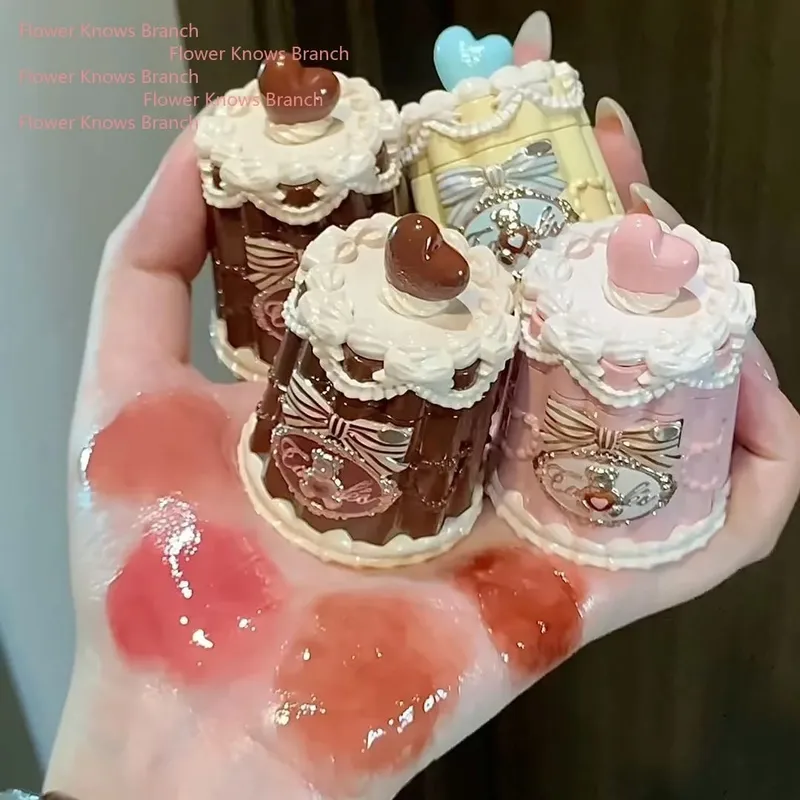 Flowerknows THE SWEETIE BEAR COLLECTION Smink-ajándék szett All In korrektor paletta pirosító beállító púder ajakzselé ajándékdoboz tükör — image 5