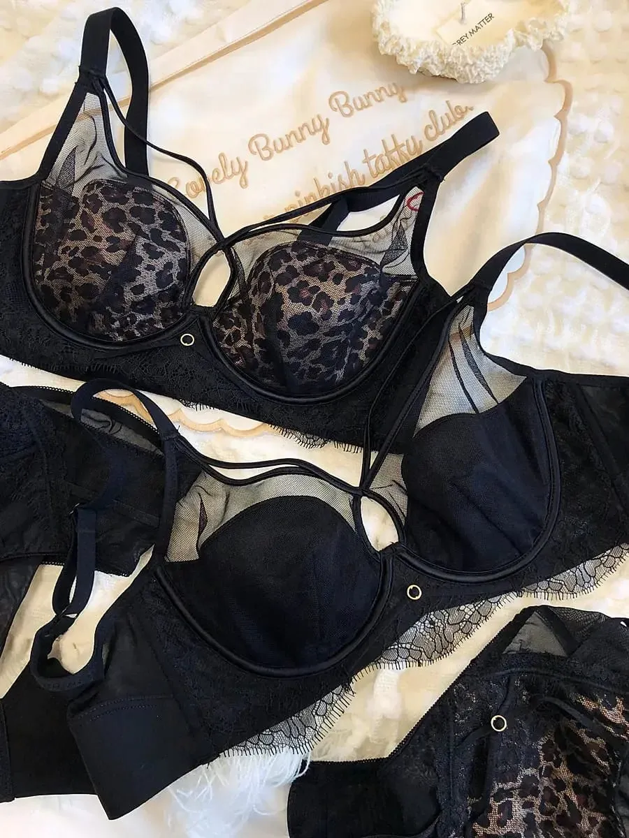 Sexy Hollow Bra Briefs Set Women Lace High Quality Underwear Thin Cup Adjustment Type Push Up Bras Mesh Lingerie Sets