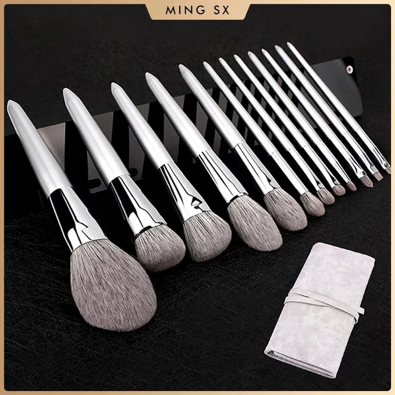 Kit Berus Mekap 12PCS Alat Mekap Bibir Bedak Asas Rambut Kambing Asli Asli Kontur Kening Pembayang Mata — image 1