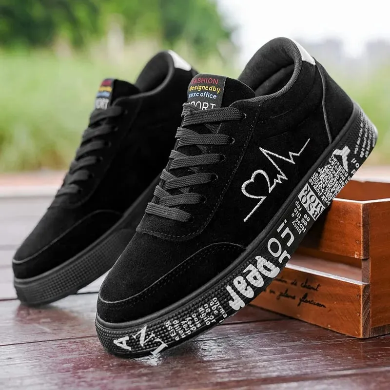 2026 Fashion Men's Vulcanized Sneakers Male Lace-up Casual Shoes Breathable Original Canvas Red Black Lover Shoes Graffiti Flats