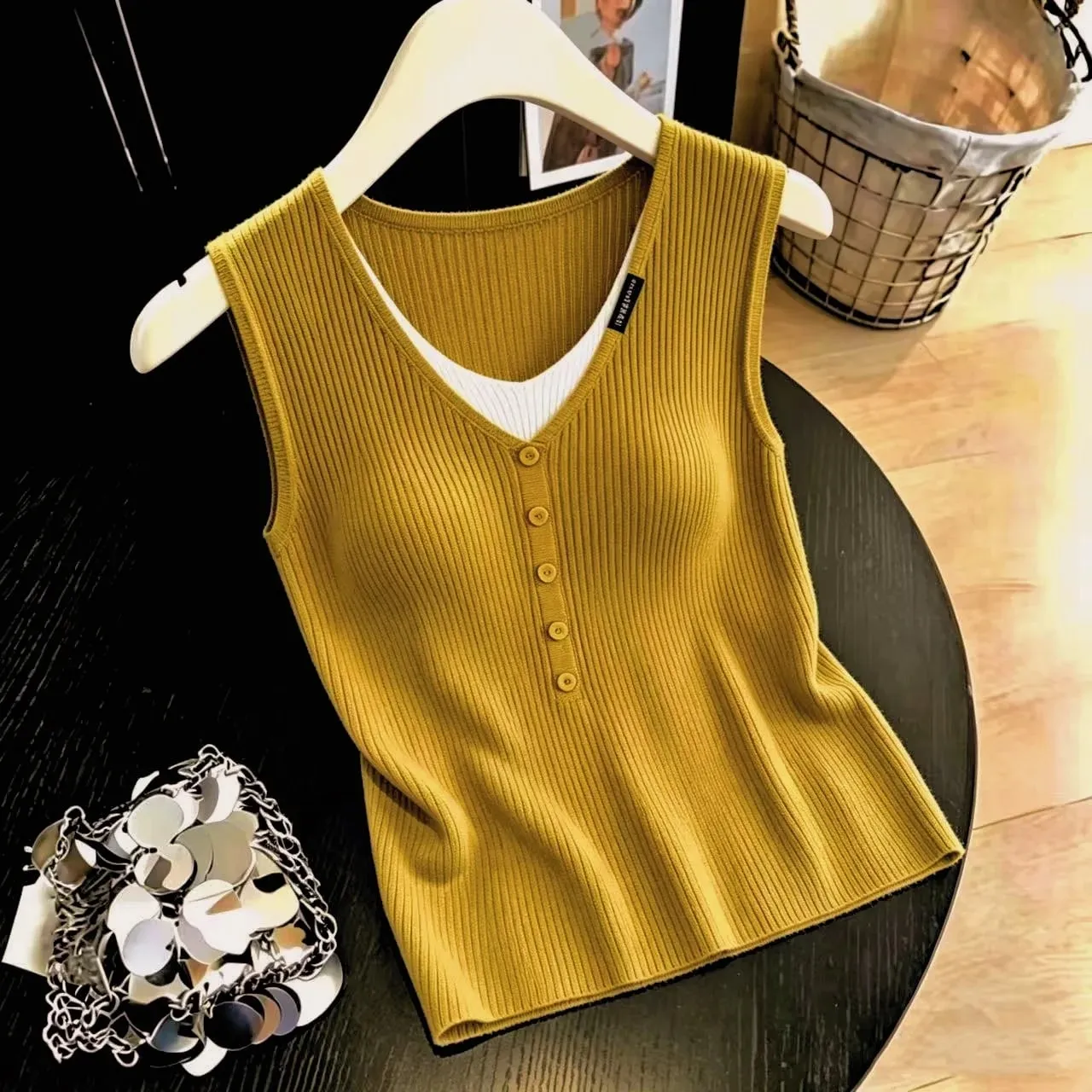 zjaiss Color Block Versatile V Neck Camis 2026 Summer Ice Silk Women Camisole Thin Layer Outer Wear Fake Two Piece Knit Tank Top — image 2