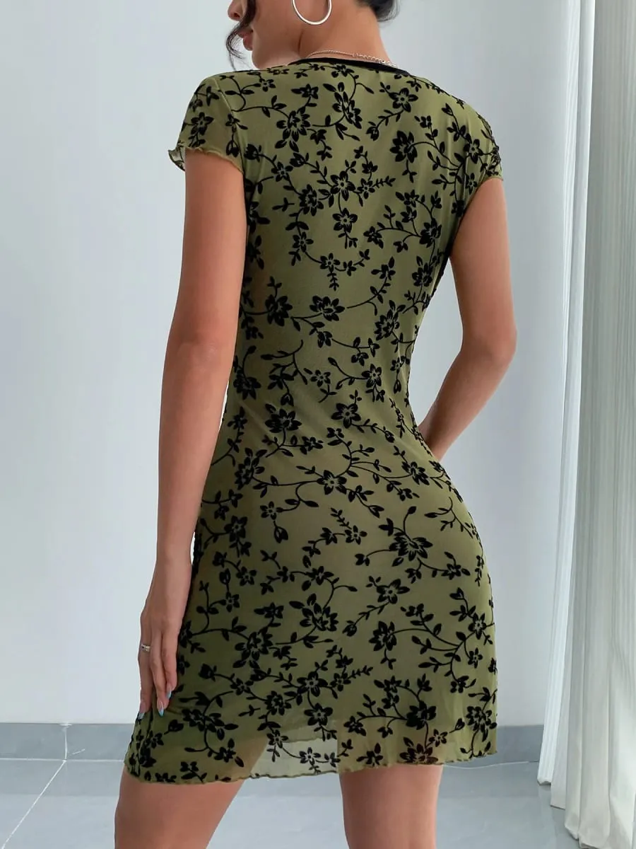 Summer 2026 Green Ditsy Flowers Dress Women Floral V-Neck Slim Waist A-line Mini Dress Sexy Dresses Short Sleeve Casual 64051 — image 2