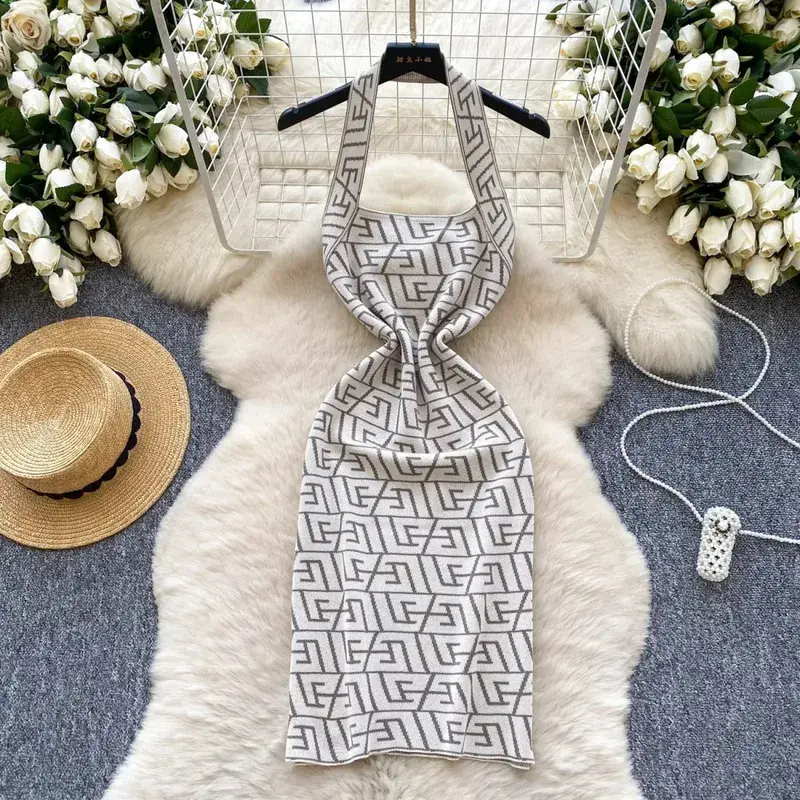 YuooMuoo Brand Fashion Summer Letters Knitted Halter Mini Dress Sexy Wrap Hips Backless Bodycon Party Dress Streetwear Outfits