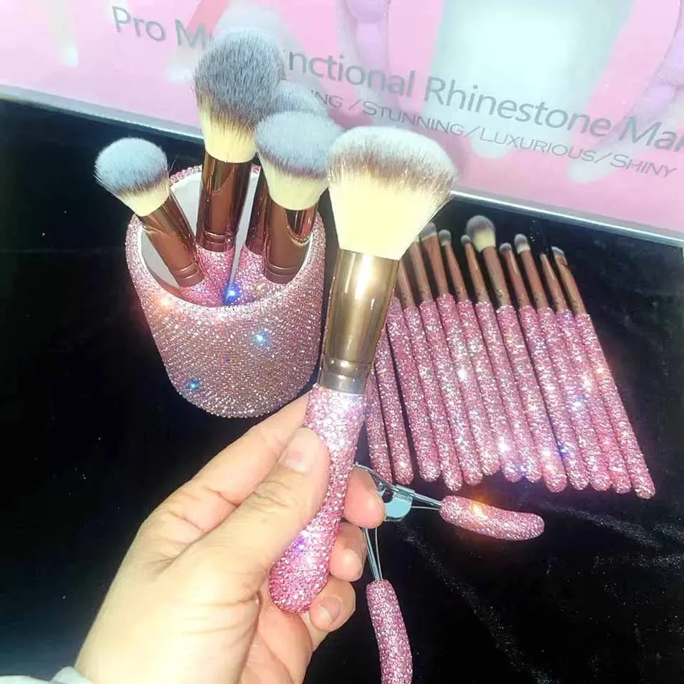 Glitz and Glam Brush Set 22pcs Bundle RHINESTONE Glam Brush Set Bling Makeup Brushes Diamond MakeupBrush Storage Bucket with box