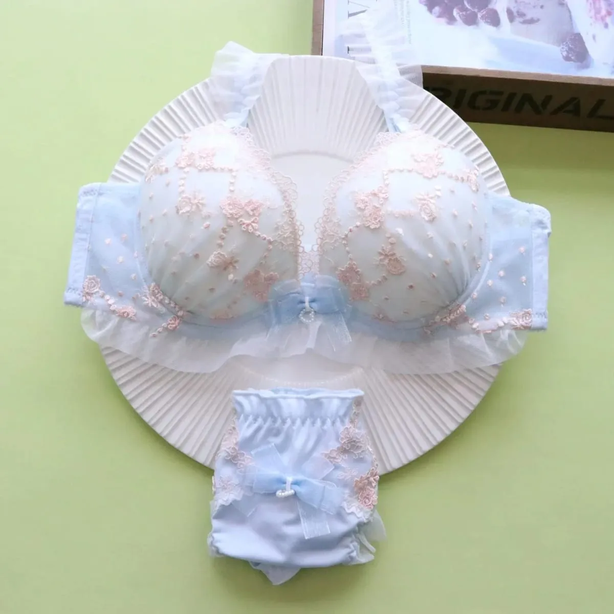 Sexy Lace Lingerie Set for Women Push Up Underwire Bra with Low Plunge Design Breathable & Comfortable — image 3