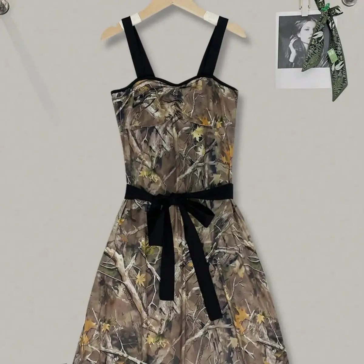 Womens Camo Print Spaghetti Strap Mini Dress Sweetheart Neck Bowknot Waist A Line Summer Party Dress