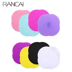 1 buc. Covoraș de curățare perie cu ventoză din silicon de dimensiuni mici Dispozitiv de curățare pentru perii de machiaj Instrumente cosmetice de curățare pentru pensule de machiaj