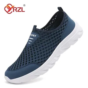 Pustende nettingsko Herre Slip on Mannlige Uformelle Joggesko Anti-skli Herre Sklisikre Flats Outdoor Walking Sko for Mann
