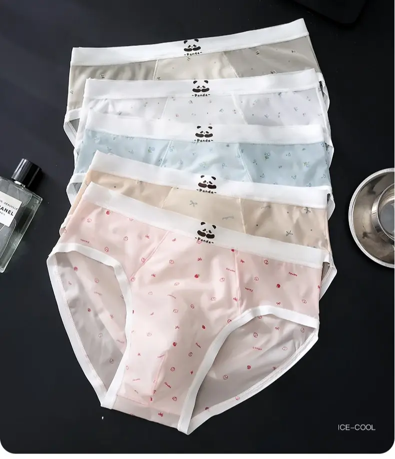 Summer Thin Ice Silk Sexy Men's Underwear Quick Drying Breathable Seamless Male Briefs Panda Cartoon Cute Men's Triangle Pants
