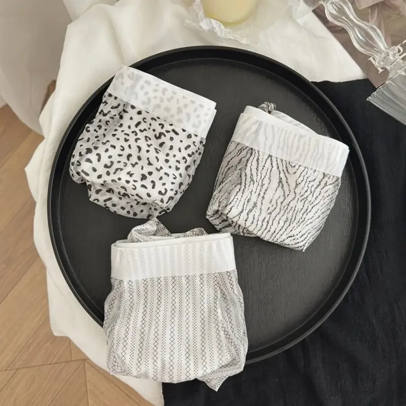 패션 얇은 얼음 실크 복서 팬티 스트라이프 레오파드 프린트 복서 통기성 원활한 멋진 느낌 속옷을 통해 볼 매일