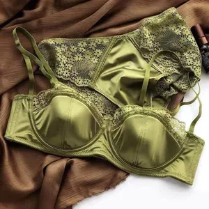 Conjunto de ropa interior cómoda y cómoda de media Copa de satén sexy europeo-americano, fino con anillo de acero, sujetador brillante con borde de encaje verde